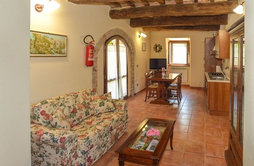 Cagli House | Gorgeous home in Cagli