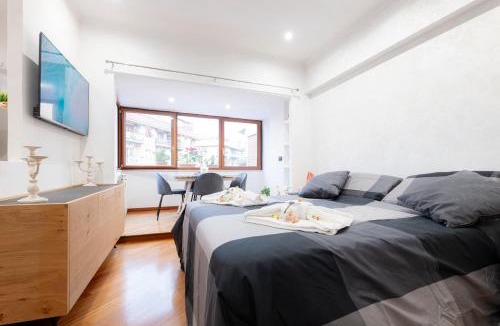 Tuscolano Apartment | Graffiti Sweet Home