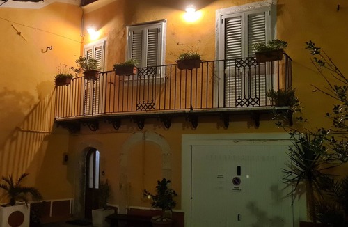 Roccasicura House | Grandfather Ludovico vacation home