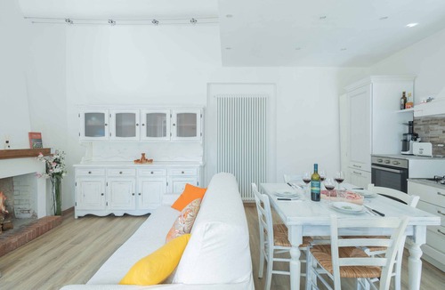 San Lorenzo a Merse Apartment | Great apartment for Valentine's Day, near petriolo spa