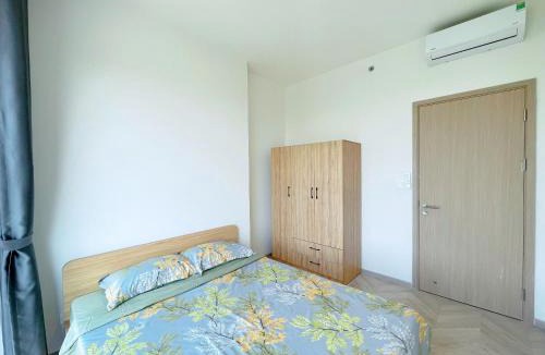 District 9 Apartment | Green Lumiere 2BR Apartment, peaceful sunset view