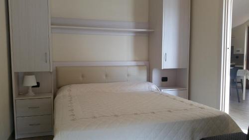 Foce Varano Apartment | Green Park Residence