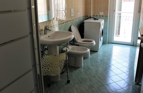 Coppito Apartment | Guest House Alighieri