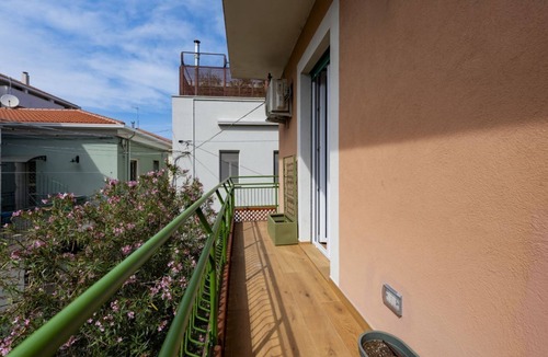 Francavilla al Mare Apartment | GuestHost - Cozy Balcony Flat X3 near the Sea