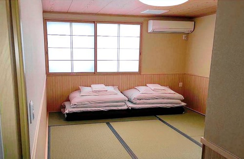 Fujikawaguchiko Hotel | Guesthouse Orange Cabin