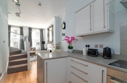 Holborn and Covent Garden Apartment | GuestReady - 2BR Maisonette in Covent Garden
