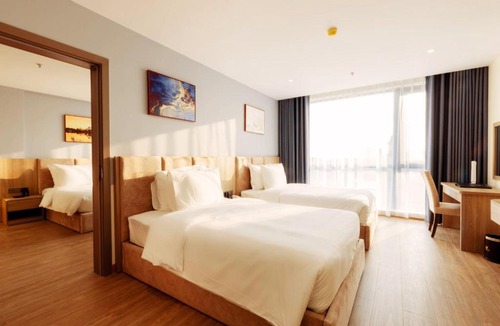 Mong Cai Hotel | Hùng Vương Hotel - Stay 24h