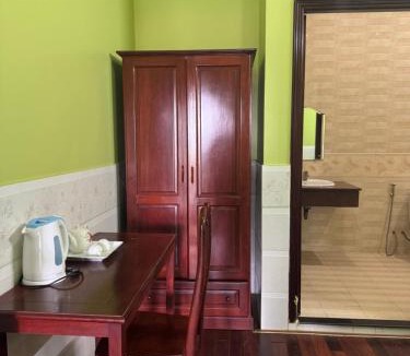 Ninh Kieu Hotel | Hưng Thịnh 1