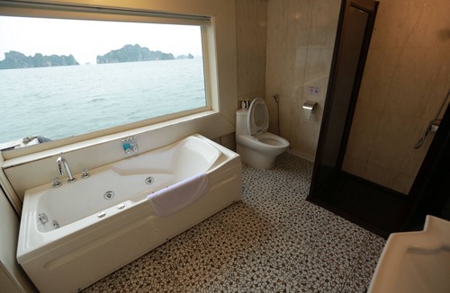 Bai Chay Boat Rental | Halong 4Star Amira Private Cruise