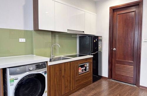 Cong Vi Apartment | Hannari Cozy Serviced Apartment