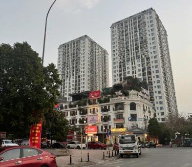 Long Bien Hotel | HaNoi Bougainvillea Garden Homestay