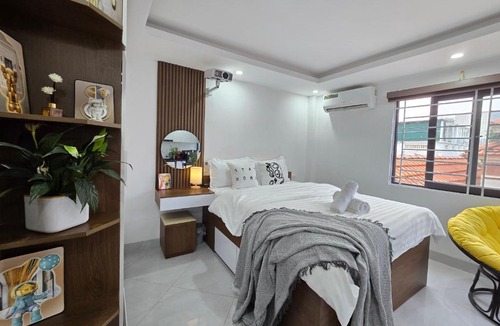 Nhat Tan Apartment | Hanoi Nhat Chieu VivuHome 62