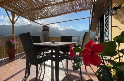 Tramonti Apartment | Happy House