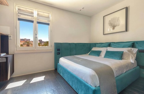 Trani Hotel | Harbour - Junior Suite Sea Breez