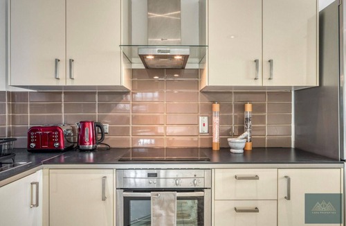 Knightsbridge Apartment | Harrods View 2BR Luxury Apartment | London Stay