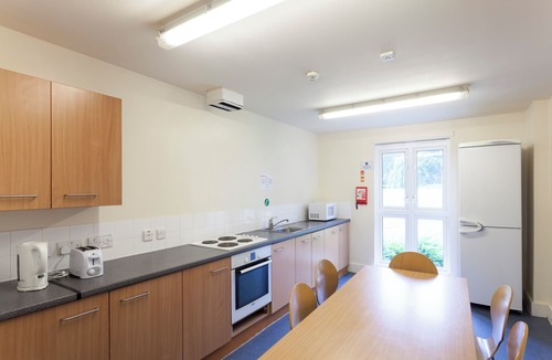 Brent Apartment | Harrow Hall Northwick Park