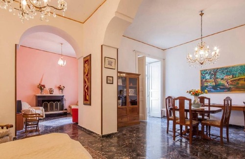 Cava de' Tirreni House | Haus in Cava De' Tirreni und Bergblick by Interhome