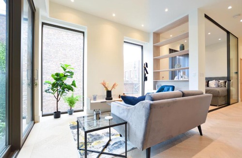 Hampstead Apartment | Haverstock Hill Serviced Apartments by Concept Apartments