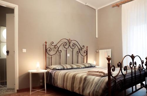 Angarano Apartment | Heather's Home - Deluxe - Ponte Vecchio