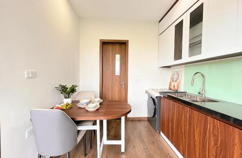 Nhat Tan Apartment | Heian House