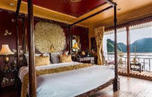 Ha Long Boat Rental | Heritage Line Violet Cruise - Halong Bay & Lan Ha Bay