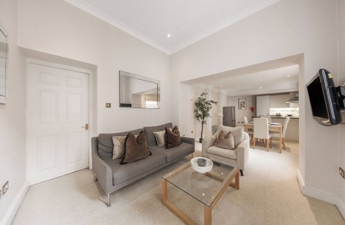 Mayfair Apartment | Hertford Flat 5