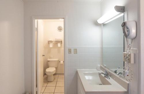 Hot Springs Hotel | Hills Inn