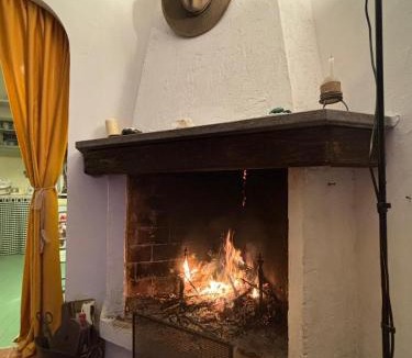 Poggio Catino House | hilltop villa garden with great views