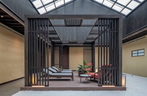 Cam Pha Hotel | Hilton Quang Hanh Onsen Resort