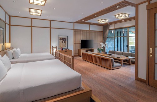 Cam Pha Hotel | Hilton Quang Hanh Onsen Resort