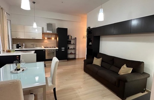 Monterotondo Apartment | [Historic Center, steps from Rome] Cozy Apartment with Suite
