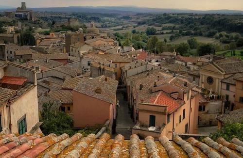 Tuscania House | HISTORIC MEDIEVAL 2-bedroom townhome in MAGICAL Tuscania