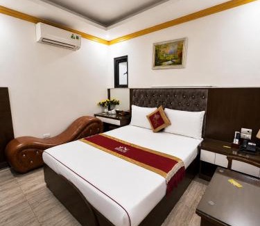 Long Bien Hotel | Hoàng Gia Long Biên Hotel