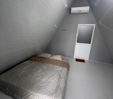 Phu Quoc Cabin | Hoa Tigon Hòn Một