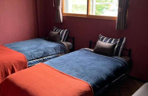 Eniwa Apartment | Hokkaido Bed & Bagel