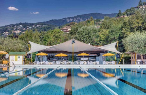 Costermano Apartment | Holiday apartment mit Klimaanlage und Pool