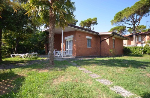 Bibione Pineda Apartment | Holiday apartment with garden and air conditioning