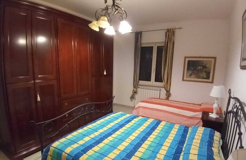 Tuscania House | Holiday Home 'Alloggio Emiliano' with Private Garden and Balcony