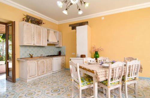Schiazzano House | Holiday Home Emi by Interhome
