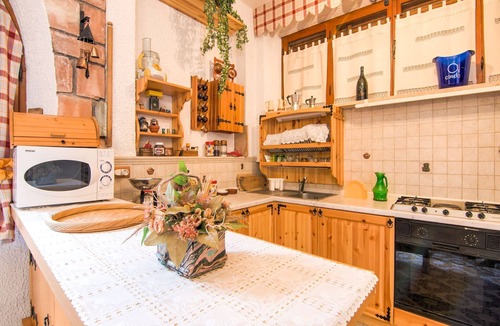 Sarnano House | Holiday Home in Sarnano near Sibillini Mountains