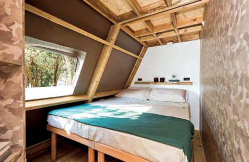 Baia Domizia House | Holiday Home Luxury Tent by Interhome