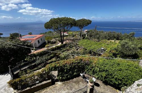 Massa Lubrense House | Holiday Home 'O pignatiello by Interhome