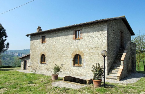 Bagnoregio House | Holiday Home Sociano by Interhome