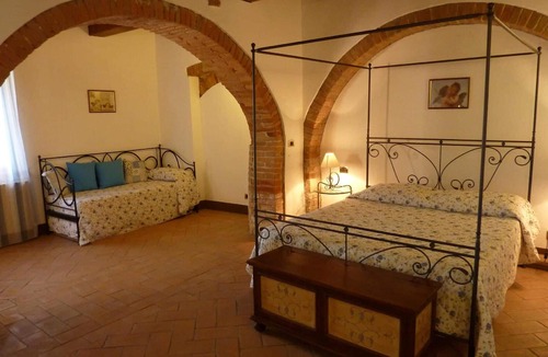 Chianciano Terme Other | Holiday house Chianciano Terme for 1 - 21 persons with 6 bedrooms - Farmhouse