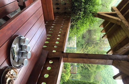Gura Raului Villa | Holiday Oasis by the River