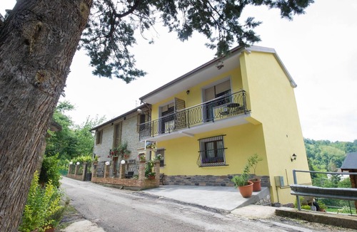 Marsia House | Holiday room with Wi-Fi
