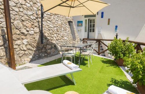 Pogerola House | Holidays Perla d'Amalfi - Live the Coast & Private Parking