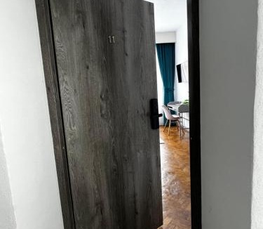 Lazaret House | Home Dulcesa