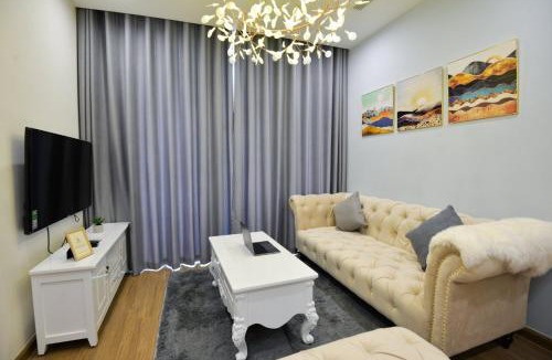 Cong Vi Apartment | Homefromhome Metropolis Serviced Apartment