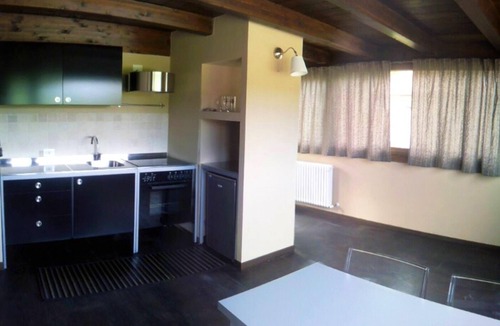 Montalto delle Marche Apartment | Homerez - Appartement for 4 ppl. with shared pool at Montalto delle Marche